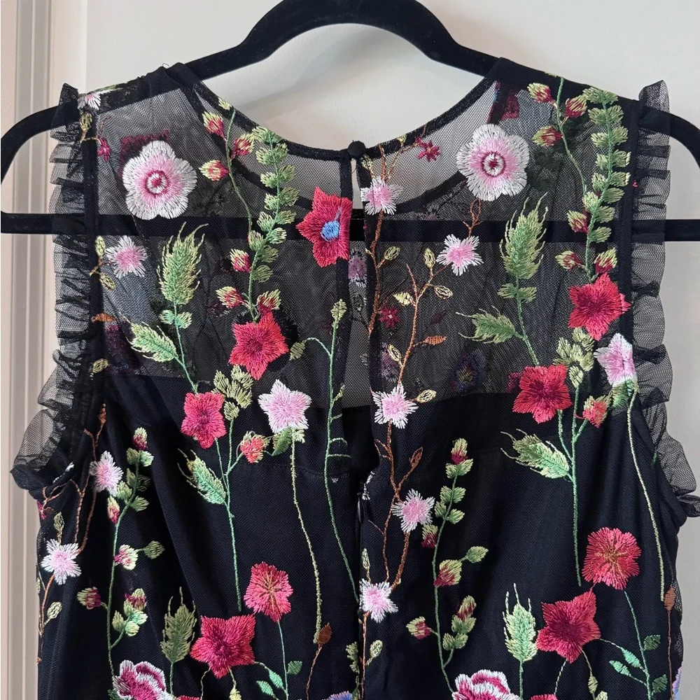 NWOT Aqua Black Floral Mesh Evening Gown - Picture 6 of 13